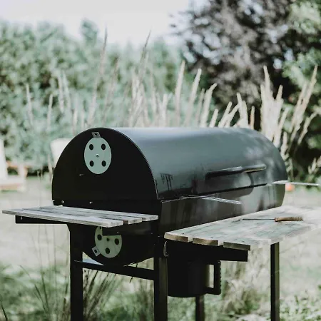 Wooden Soul : Duplex 2 Avec Jardin Commun * Уффализ