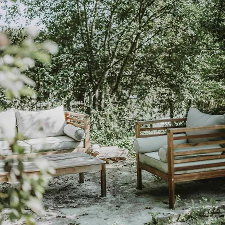 Wooden Soul : Duplex 2 Avec Jardin Commun Apartamento Houffalize